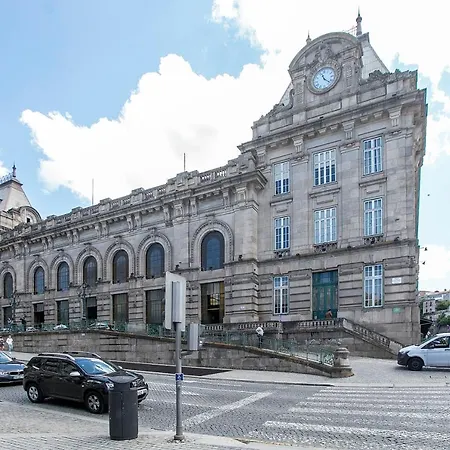 Flores Plaza By Lovelystay *