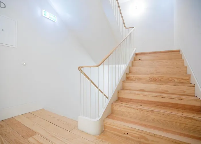 Lägenhet Flores Plaza By Lovelystay